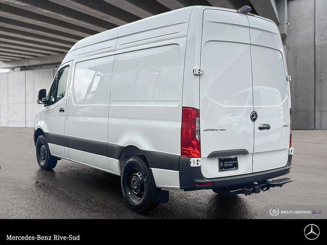 2025 Mercedes-Benz Sprinter 2500 144 Wheelbase High Roof RWD in Cars & Trucks in Longueuil / South Shore - Image 3