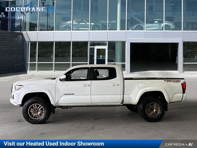 2016 Toyota Tacoma SR5 | 3.5L V6 | 6' Box | Tonneau Cover in Cars & Trucks in Calgary - Image 2