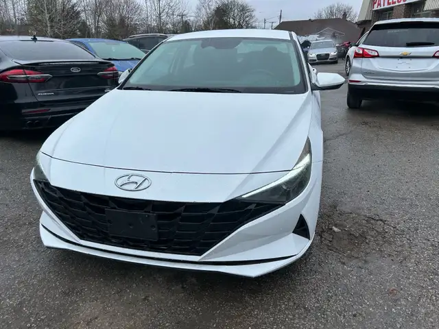 2022 Hyundai Elantra Essential IVT62938482953857121