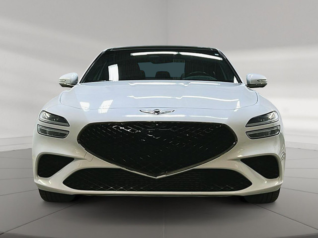 2023 Genesis G70 SPORT 3.3T CUIR TOIT NAV 4RM in Cars & Trucks in Laval / North Shore - Image 2