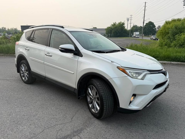2016 Toyota RAV4 Limited / BEAUTIFUL WHITE ON PEANUT BUTTER  in Cars & Trucks in Ottawa - Image 3
