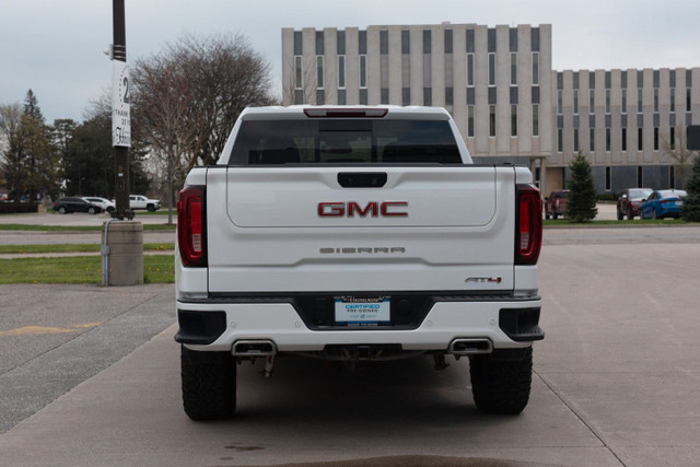 2022 GMC Sierra 1500 AT4 in Cars & Trucks in Chatham-Kent - Image 4