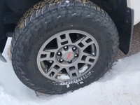 VEHICLE FEATURES: 4WD, FOG LIGHTS, 5 PASSENGER, HARD TOP, ABS, POWER DRIVER SEAT, ADJUSTABLE STEERIN... (image 4)