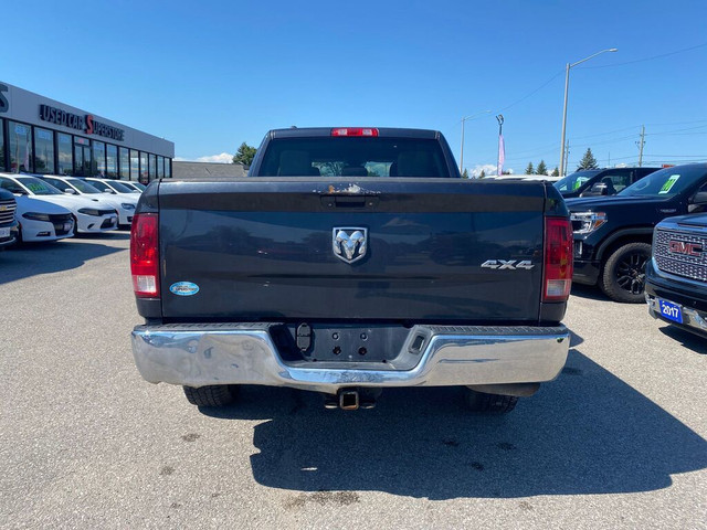 2014 Ram 1500 ST Crew Cab 4x4 in Cars & Trucks in Barrie - Image 3