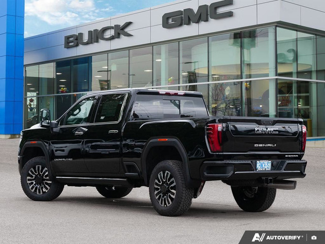 2025 GMC Sierra 3500HD Denali Ultimate in Cars & Trucks in London - Image 4