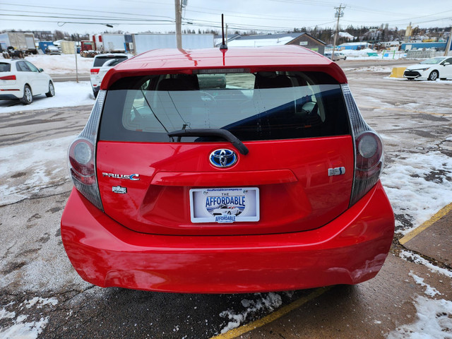 2013 Toyota Prius c in Cars & Trucks in Charlottetown - Image 4