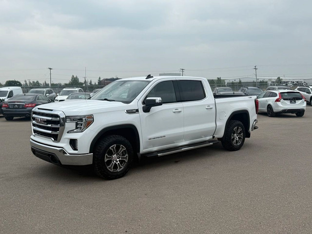 2022 GMC Sierra 1500 Limited 4WD Crew Cab 147 SLE HAIL SPECIAL in Cars & Trucks in Calgary - Image 3