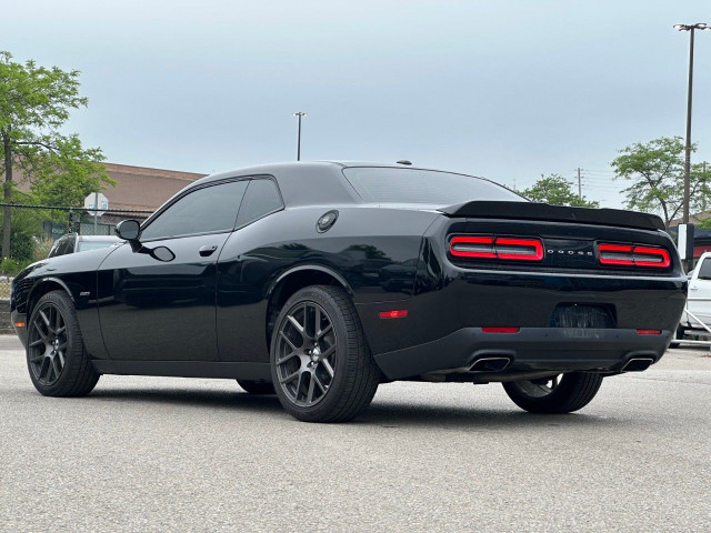 2016 Dodge Challenger in Cars & Trucks in City of Toronto - Image 3