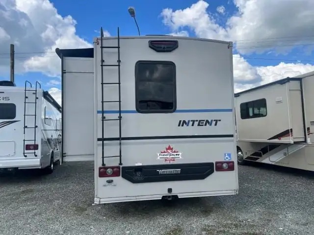 2020 Winnebago Intent 30R in RVs & Motorhomes in Abbotsford - Image 7