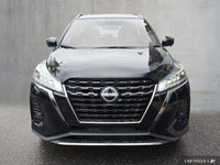 This Front-Wheel Drive vehicle offers heated front seats, a heated steering wheel, and Remote Engine... (image 8)