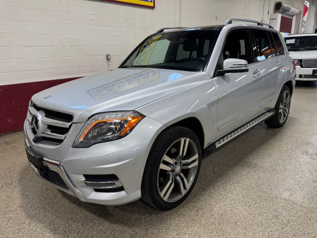 2015 Mercedes-Benz GLK-Class 4MATIC GLK-350 - BLUETOOTH - NAVI - in Cars & Trucks in Mississauga / Peel Region - Image 3