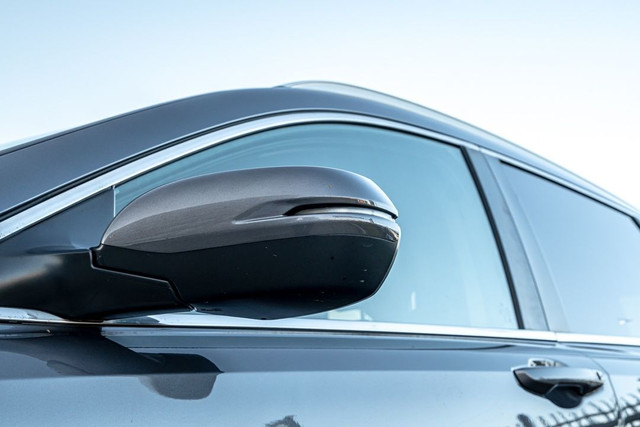 2019 Honda CR-V TOURING AWD | NAVI | LEATHER INT | SUNROOF | NO  in Cars & Trucks in City of Toronto - Image 4