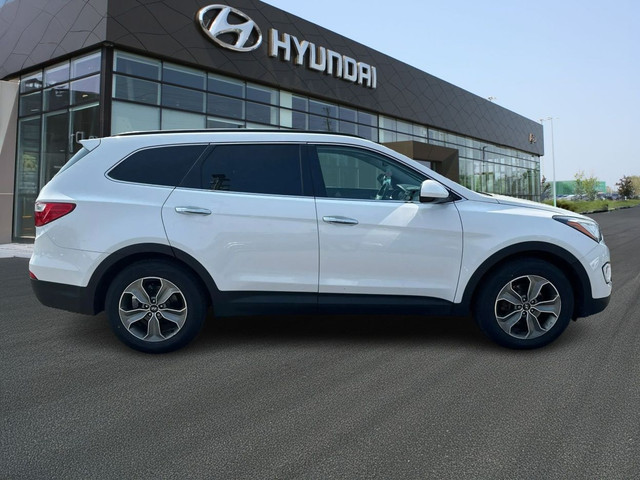 2016 Hyundai Santa Fe XL Base in Cars & Trucks in Oshawa / Durham Region - Image 4