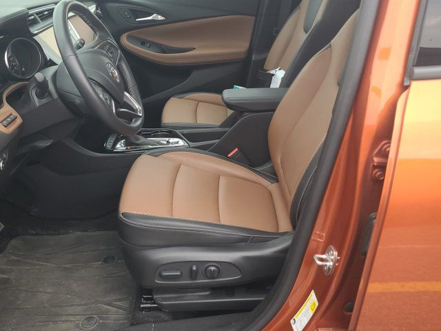 2023 Buick Encore GX Essence AWD | Leather | Panoramic Sunroof in Cars & Trucks in Guelph - Image 4
