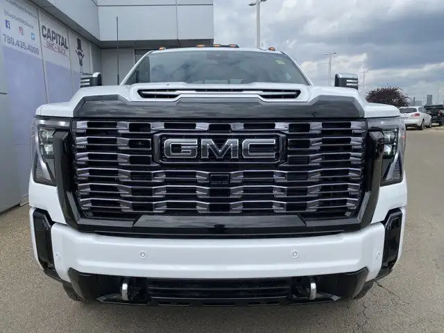 2025 GMC Sierra 3500HD Crew Cab Denali Ultimate in Cars & Trucks in Edmonton - Image 10
