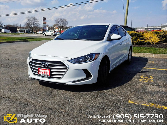 2017 Hyundai Elantra LE | LOW KMS | SAFETY CERTIFIED in Cars & Trucks in Hamilton - Image 4
