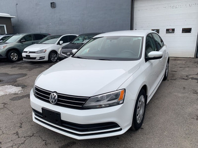  2015 Volkswagen Jetta Sedan 4dr 2.0L Auto Trendline etat impecc