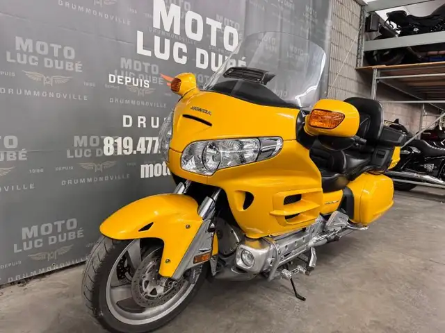 2010 Honda GL1800 Goldwing in Street, Cruisers & Choppers in Drummondville - Image 8