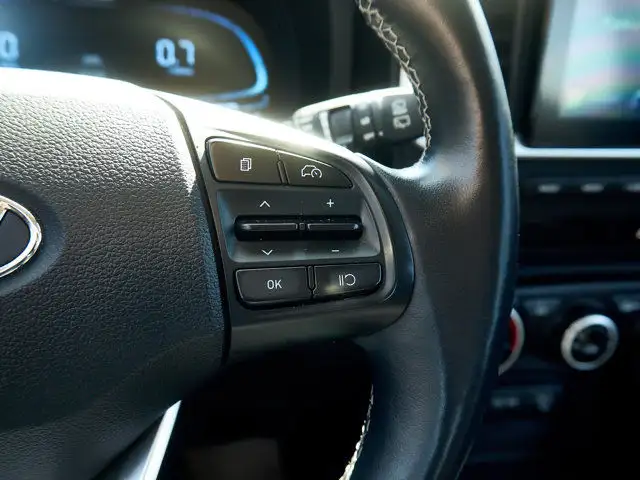 2023 Hyundai Venue Preferred | Lane Keep Assist | Backup Cam in Cars & Trucks in Edmonton - Image 17