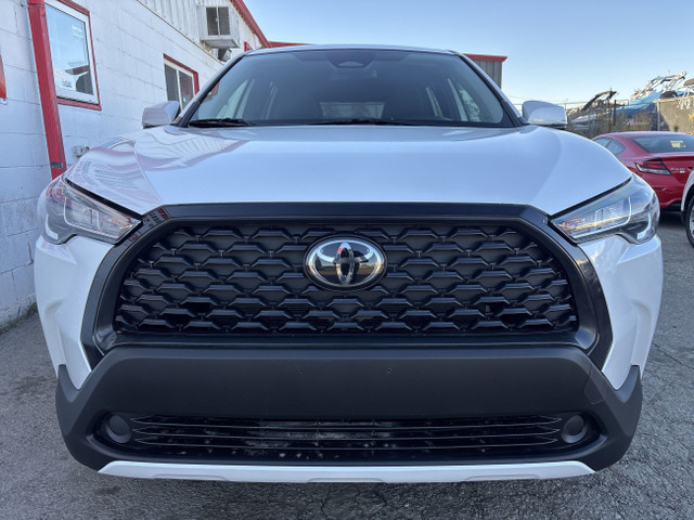 2023 Toyota Corolla Cross LE | AWD | FUEL EFFICIENT | HEATED SEA in Cars & Trucks in Calgary - Image 3