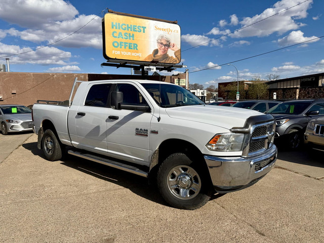 2015 Ram 2500 SLT 6.4 Hemi Mega Cab in Cars & Trucks in Edmonton - Image 3