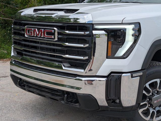 2025 GMC Sierra 2500HD SLE- X31 Offroad Pkg - Convenience Pkg in Cars & Trucks in Barrie - Image 2