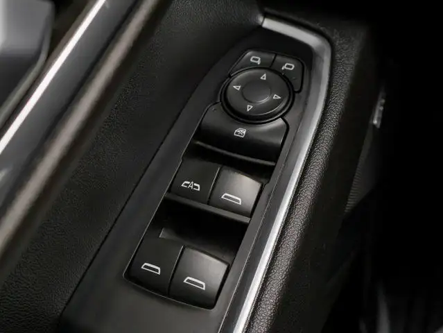 2022 Chevrolet Silverado 1500 RST 6.2L Z71 dans Autos et camions dans Ville d’Edmonton - Image 18