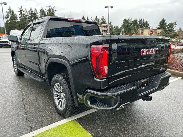  2022 GMC Sierra 1500 Limited AT4 4X4, Technology Package, Bose  in Cars & Trucks in Nanaimo - Image 3