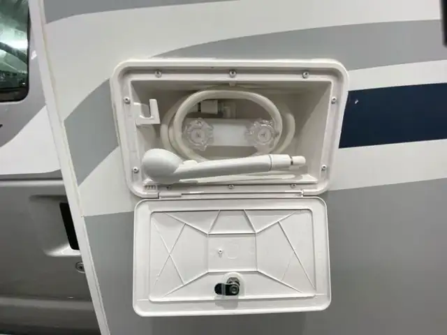 2022 Adventurer LP Class C Adventurer 19RD in RVs & Motorhomes in Edmonton - Image 27