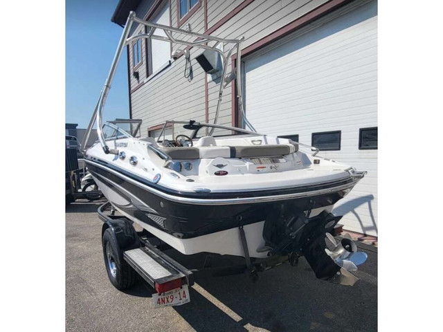  2013 Glastron 195 GLS FINANCING AVAILABLE in Powerboats & Motorboats in Calgary - Image 4
