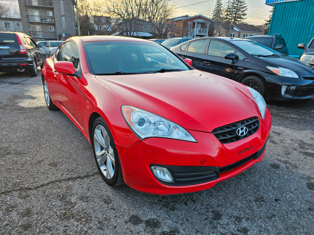 2011 Hyundai Genesis Coupe Premium in Cars & Trucks in Laval / North Shore - Image 3