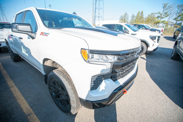 2024 Chevrolet Silverado 1500 LT Trail Boss TOIT + COMMODITÉ 2 in Cars & Trucks in Longueuil / South Shore - Image 3