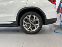 Leather Seats, Heated Seats, Apple CarPlay, Navigation, Power Liftgate! Check out our large selectio... (image 7)