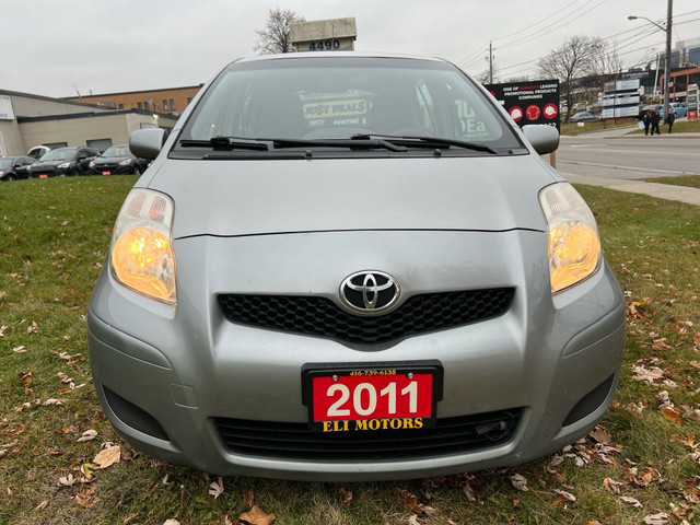 2011 Toyota Yaris 5dr HB AUTOMATIC LE in Cars & Trucks in City of Toronto - Image 2