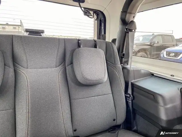 2024 Jeep Wrangler Sport | Heated Seats | Remote Start | Tow dans Autos et camions dans Grande Prairie - Image 19
