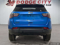Only 28 Miles! This Jeep Compass delivers a Intercooled Turbo Regular Unleaded I-4 2.0 L/122 engine... (image 4)
