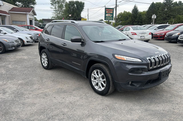 2016 Jeep Cherokee North in Cars & Trucks in Ottawa - Image 2