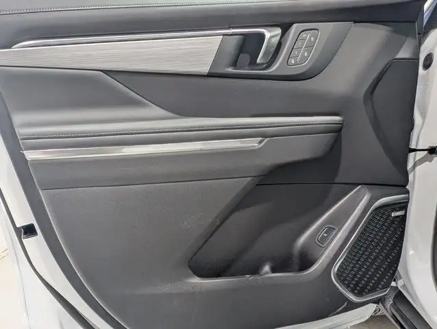 2025 Buick Enclave Preferred- Technology Pkg - Power Pkg in Cars & Trucks in Barrie - Image 37