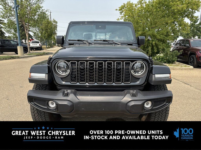 2024 Jeep Gladiator NightHawk in Cars & Trucks in Edmonton - Image 2