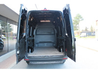 RARE FIND BLACK ON BLACK!!! 2020 MERCEDES SPRINTER 2500 -- 144 - HIGH ROOF -- 3 PASSENGERS SEATING!!... (image 5)