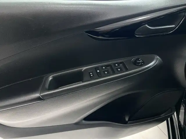 2021 Chevrolet Spark 1LT (Backup Cam,Carplay) Clean Carfax in Cars & Trucks in Calgary - Image 21