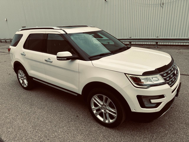 2017 Ford Explorer Limited Fully Equiped 7 Passengers 4WD in Cars & Trucks in Mississauga / Peel Region