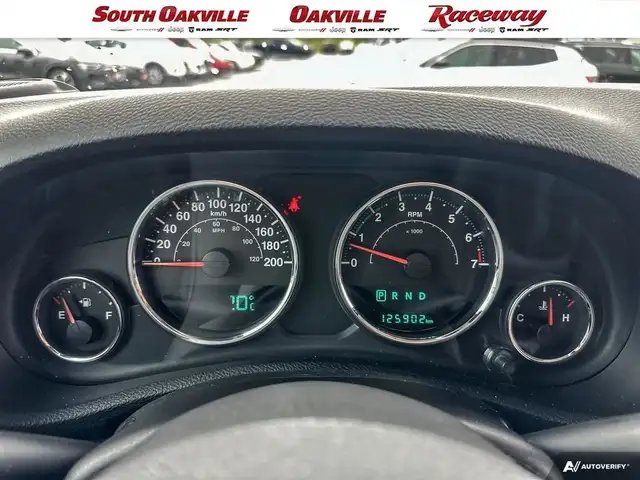 2017 Jeep Wrangler UNLIMITED SAHARA | HEATED SEATS | 1 OWNER | in Cars & Trucks in Oakville / Halton Region - Image 13