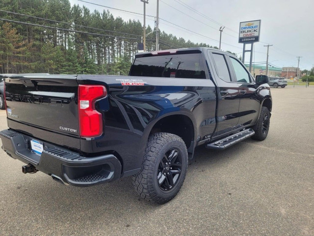 2019 CHEVROLET Silverado 1500 CUSTOM TRAIL BOSS, V8, 4X4, DOUBLE in Cars & Trucks in Shawinigan - Image 3