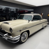 Check out this rare 1954 Mercury Monterey Sun Valley. This is a very beautiful classic that is in ex... (image 1)