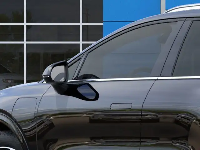 2025 Chevrolet Equinox EV LT in Cars & Trucks in Gatineau - Image 13