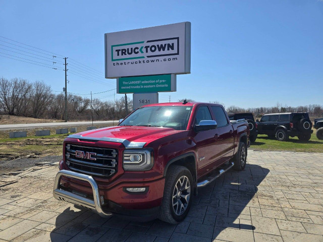 2018 GMC Sierra 1500 in Cars & Trucks in Ottawa