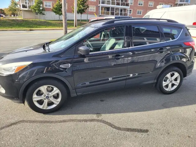 2014 Ford Escape AWD SE SHARP Well Equipped NEW MVI Ready to go! in Cars & Trucks in Bedford - Image 7