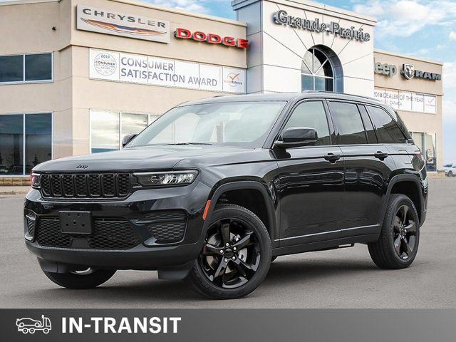 2025 Jeep Grand Cherokee Altitude in Cars & Trucks in Grande Prairie