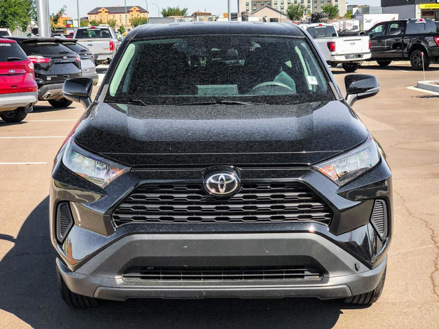 2022 Toyota RAV4 LE in Cars & Trucks in Lethbridge - Image 4